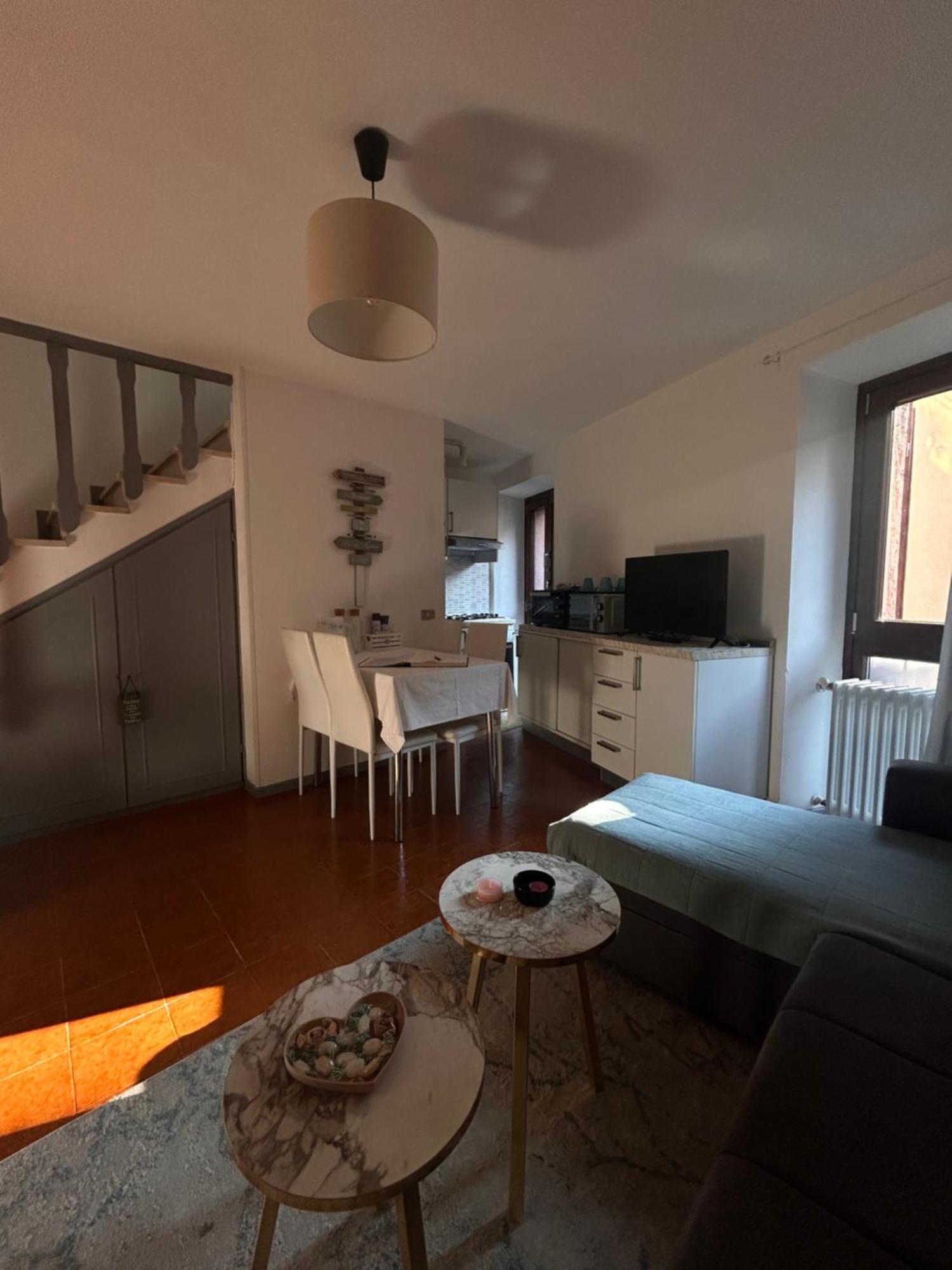 Tua Duplex Apartment Salo Ngoại thất bức ảnh